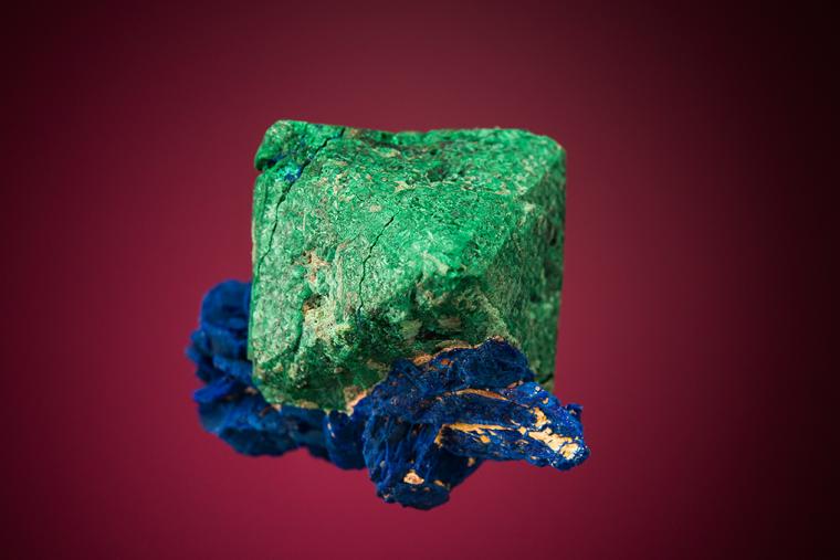 MALACHITE after CUPRITE on AZURITE